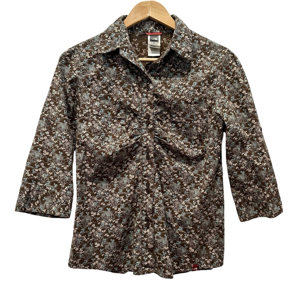 The North Face Brown Button Up Floral 3/4 Roll Tab Sleeve Blouse